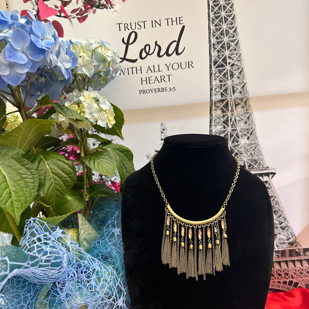 gold tone necklace with cascade of chains